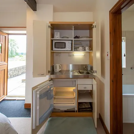 Gowland * פיקרינג